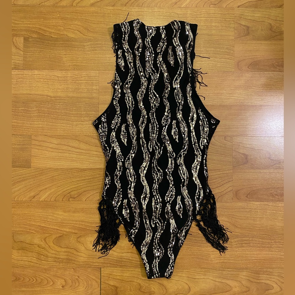 Black & Gold Sequin Shimmy Festival Bodysuit - Picture 11 of 11